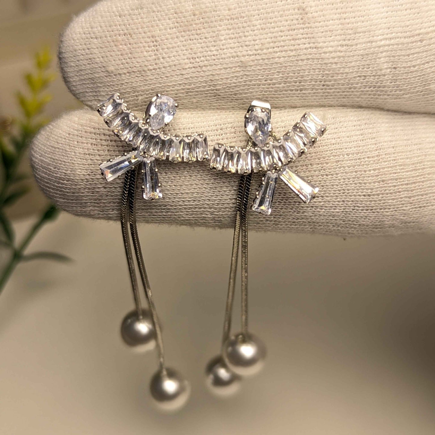 Crystal & Pearl Dangle Earrings