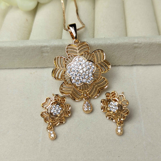 Golden Blossom Elegance Pendant Set